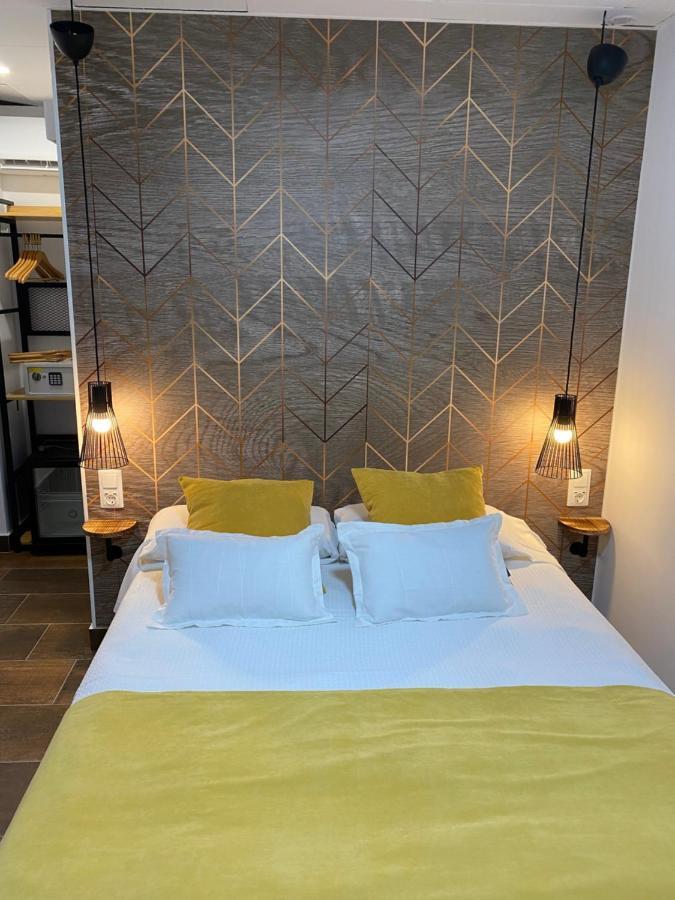 Pension Rovior Calafell Exteriör bild