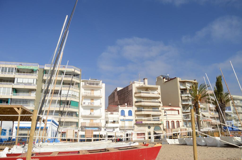 Pension Rovior Calafell Exteriör bild